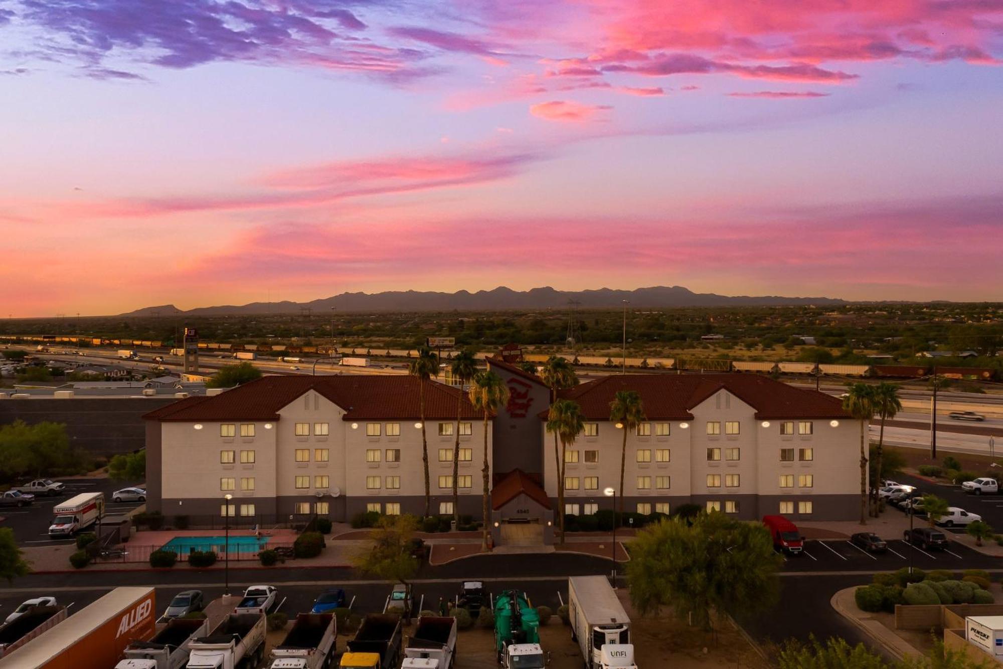 Red Roof Inn Tucson North - Marana Cortaro Exteriör bild
